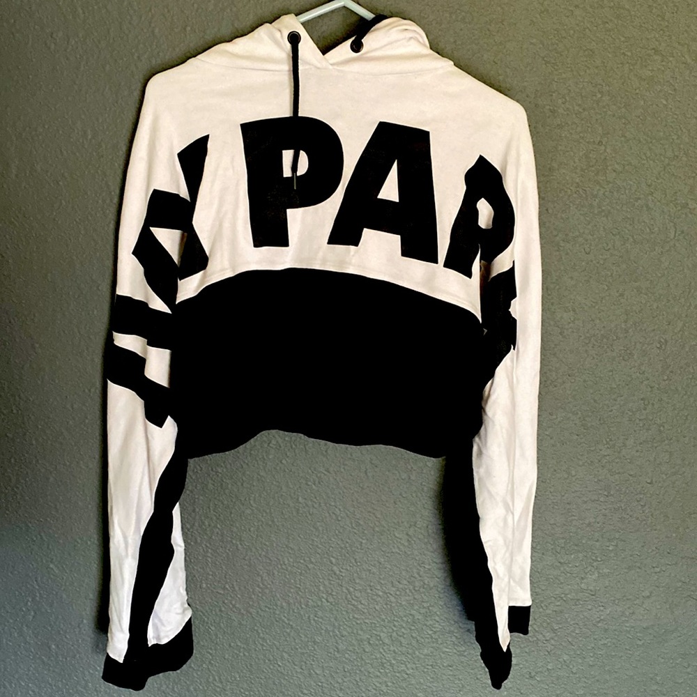 ivy park black and white cropped oversized long sleeve hoodie.